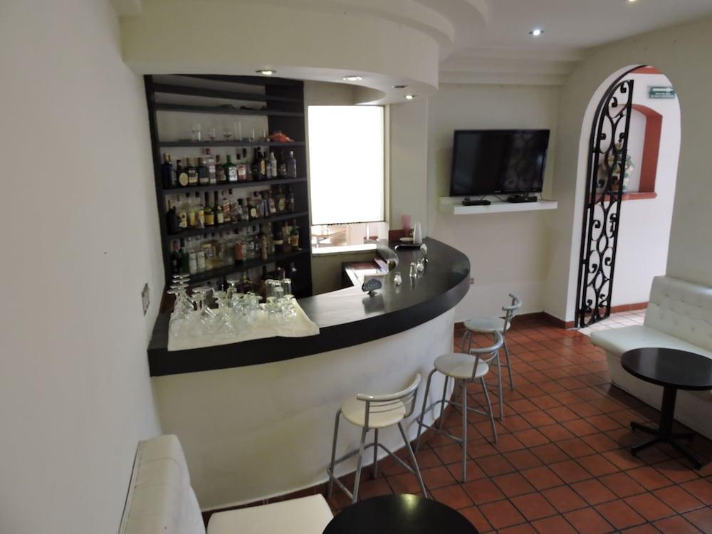 Granada Hotel 3*